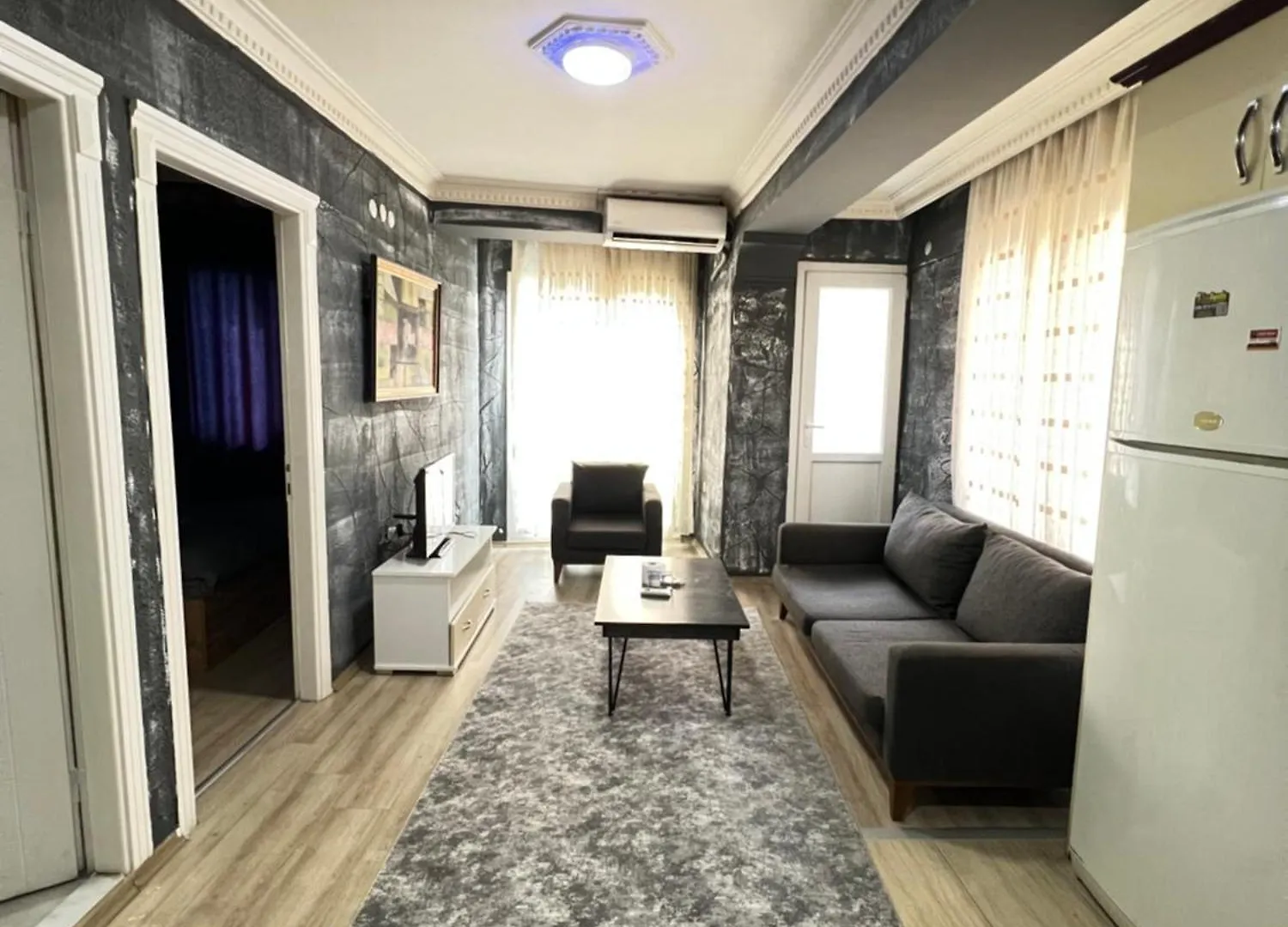 Apartment Kizil Suit House Buca